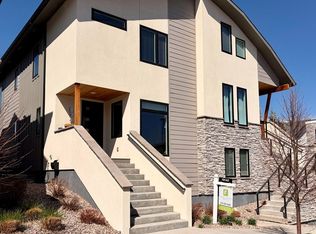 834 Cherokee Dr, Fort Collins, CO 80525