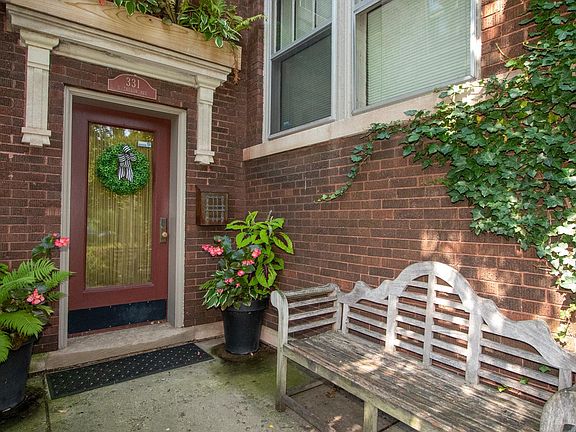 4th image of 331 S Taylor Ave #1