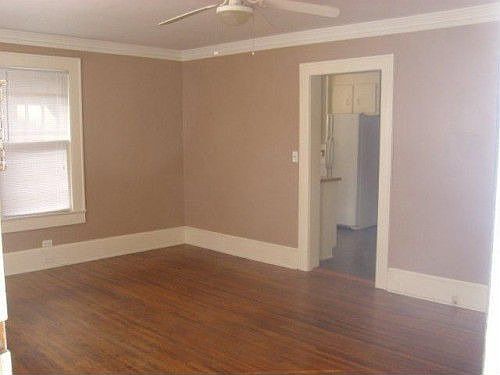 2nd image of 10A Cromwell Ave