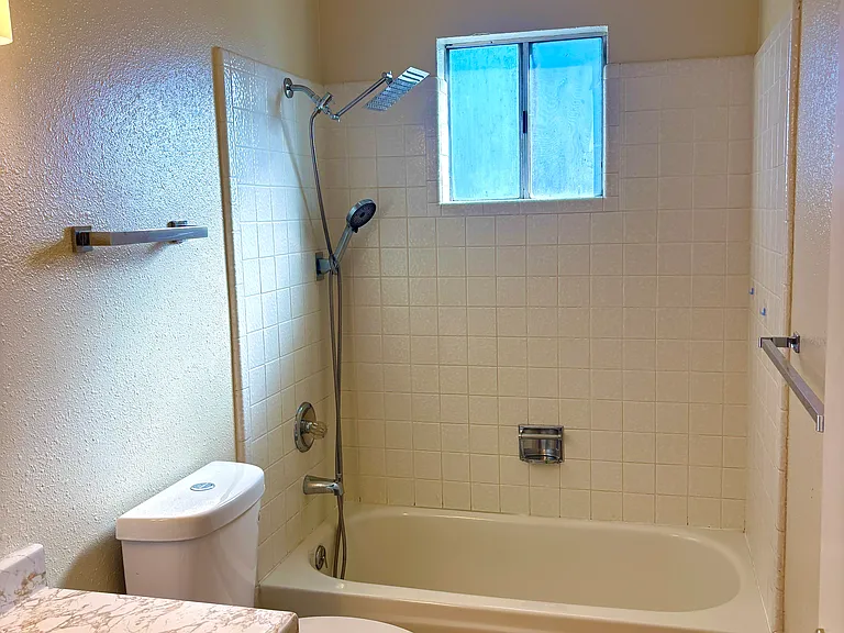 3 Lewis Ave #5 — Photo 15