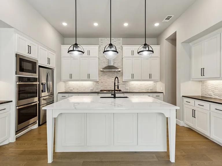 4131 Sandhills Ln — Photo 11