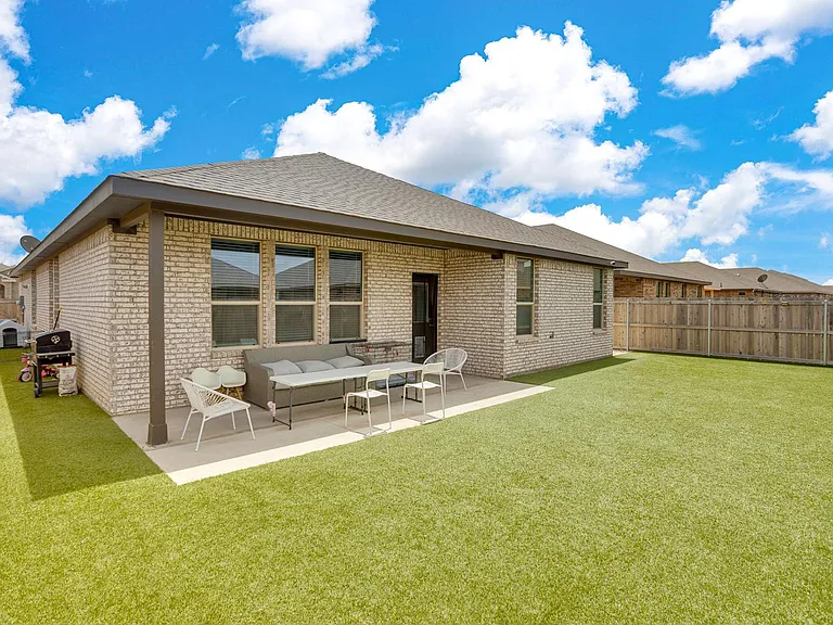 2305 Raleigh Point Dr — Photo 10