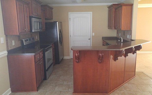 5th image of 58 Carson St NE