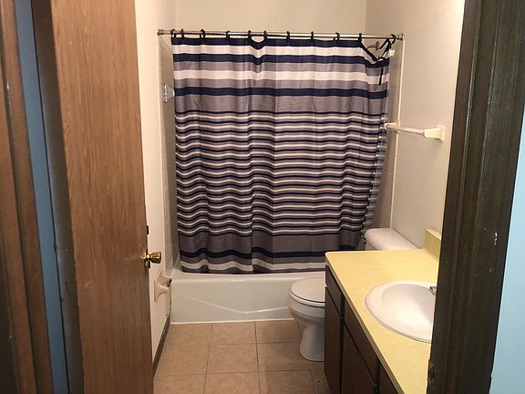 5th image of 9058 N Joyce Ave