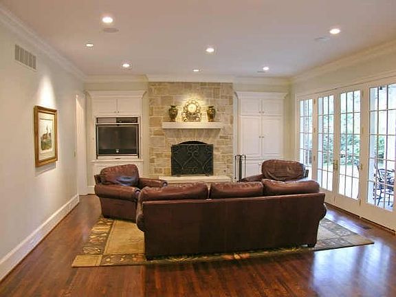 3rd image of 4416 Belclaire Ave