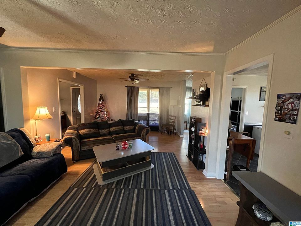 615 Dearmanville Dr S, Anniston, AL 36207 Zillow