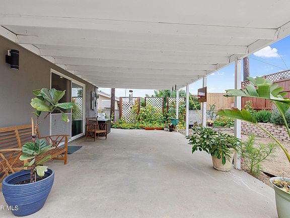 4th image of 1971 Weston Cir