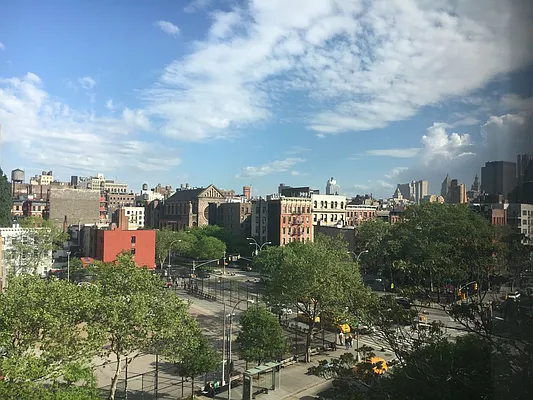 Rented by Stonehenge NYC LLC | media 7