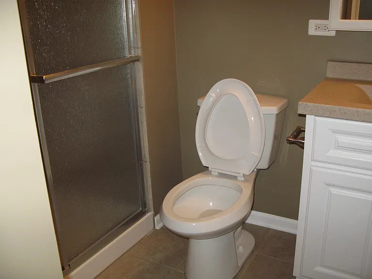 7460 Grand Ave #101 — Photo 16