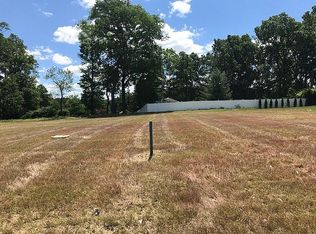 5 May Rd, East Brunswick, NJ 08816