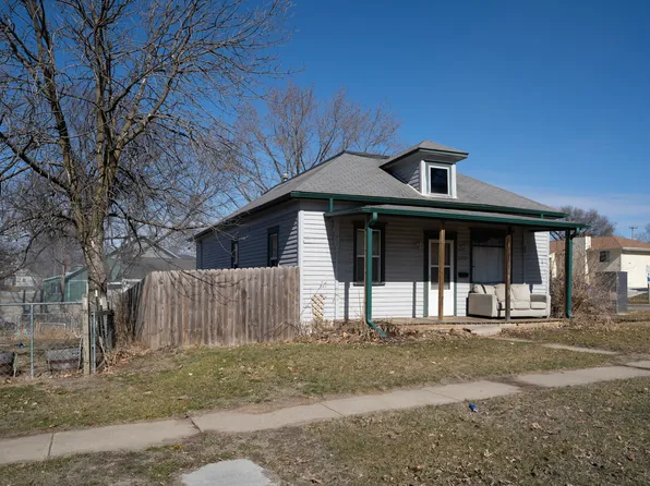 633 Mamie Eisenhower Ave, Boone, IA 50036