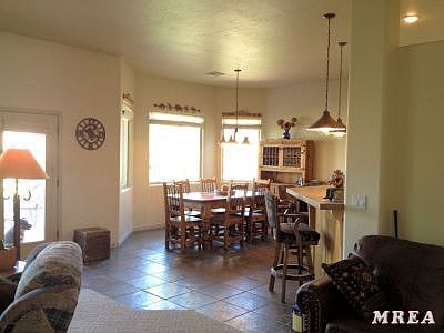 Dining/Breakfast Nook