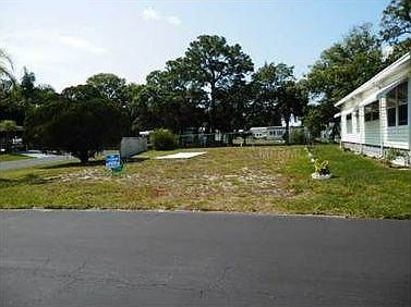 2nd image of 5521 Denmark Dr
