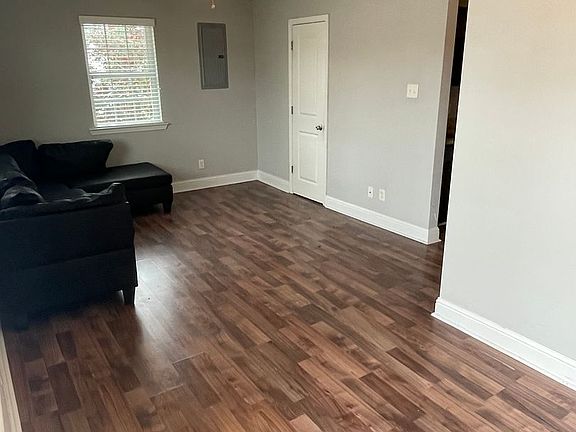 2nd image of 2309-11 Baronne St #201