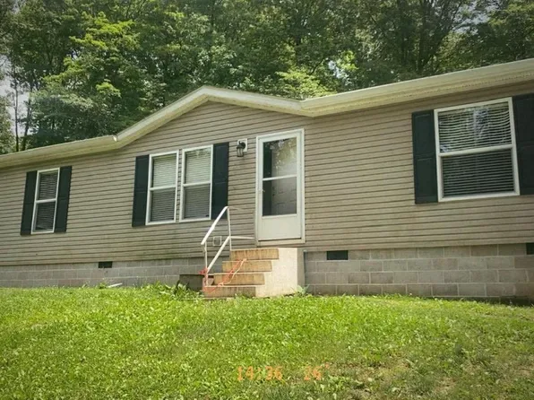 7093 E Ash Rd, Bloomfield, IN 47424