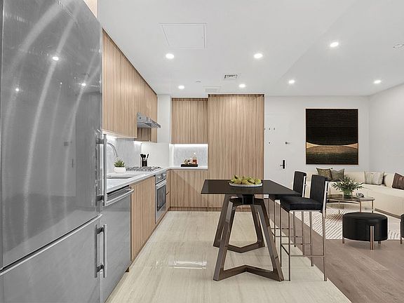 5th image of 249 E 50th St APT 3D