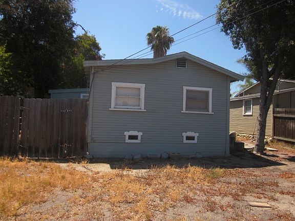 2nd image of 4439 1/2 Parks Ave