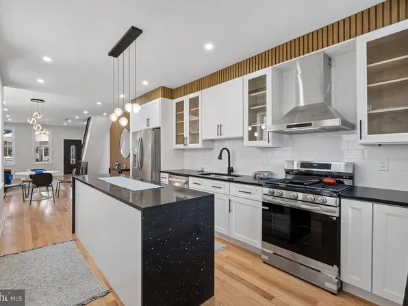 3109 Cedar St, Philadelphia, PA 19134
