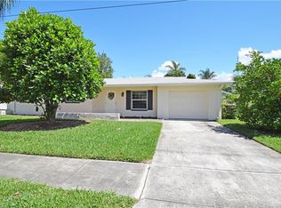1692 Lakeview Blvd, North Fort Myers, FL 33903