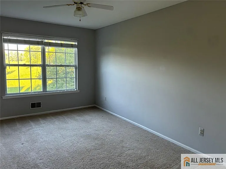 12 Colmart Way — Photo 15
