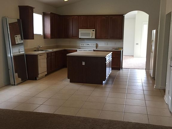 3rd image of 1660 Malon Bay Dr