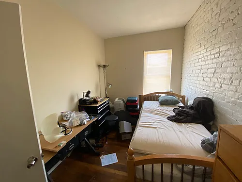 894 Huntington Ave Photo 1