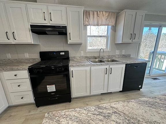 4th image of 312 Gray Road