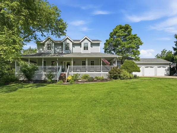 3154 Thornhill Dr, Valparaiso, IN 46385