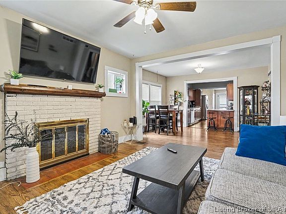 4th image of 1105 E 10th Street