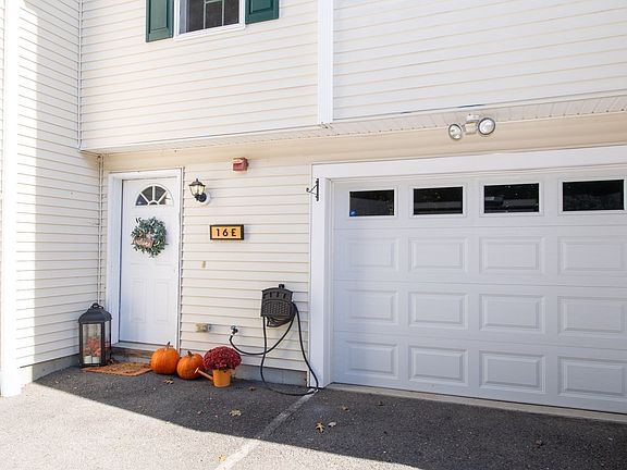 4th image of 16 Clifton St APT E