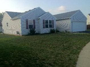 803 Rose Ln, Harvard, IL 60033