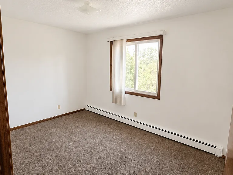 1320 Quincy St — Photo 6