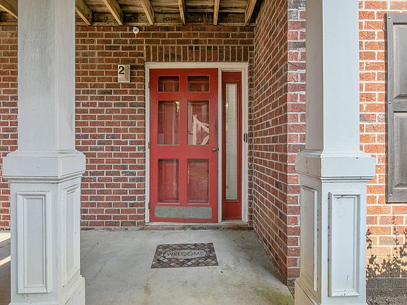 3rd image of 352 Bubble Creek Ct Unit 2