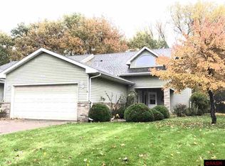 55 Cree Point Dr, Mankato, MN 56001