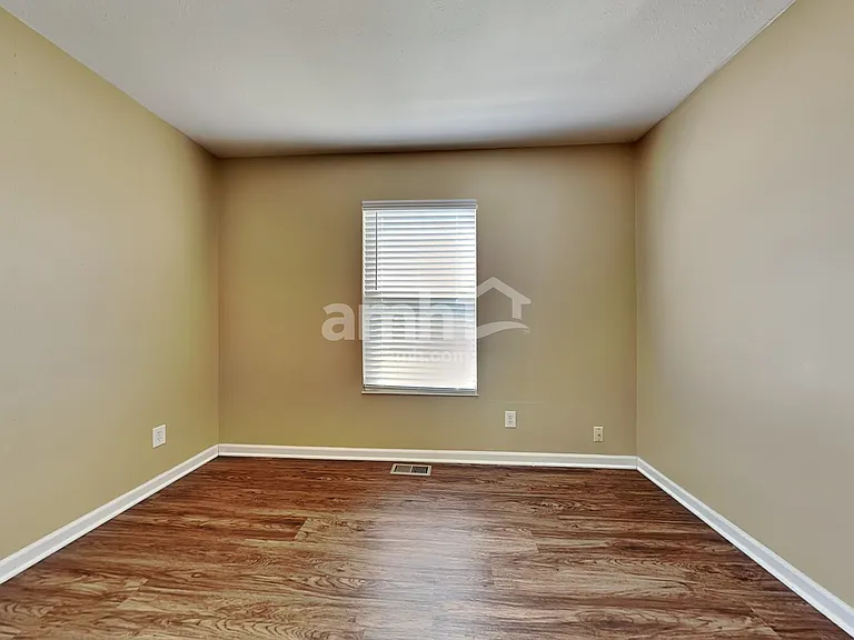 6401 Sharps Ridge Ct — Photo 18