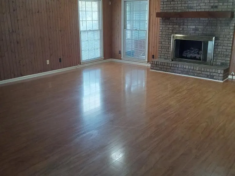 2243 Oakgrove Cir — Photo 9
