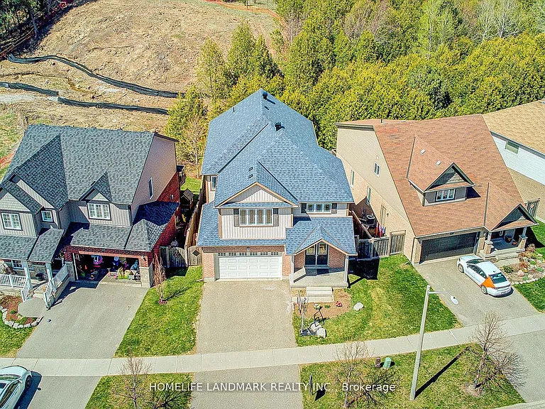 629 College Ave — Photo 4