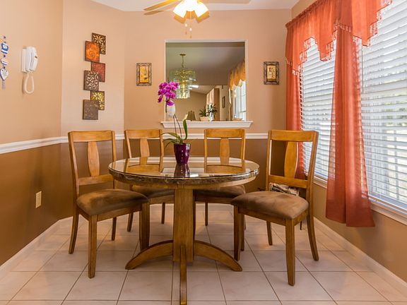 4th image of 1470 Falconcrest Ct