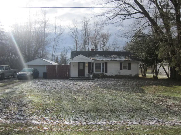 5343 Southway Dr, Swartz Creek, MI 48473