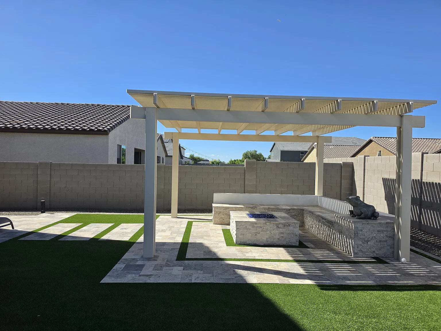 4 bed, 2435 sqft, $2,650 — Photo 3
