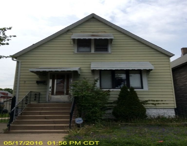 1st image of 10434 S Avenue H #1