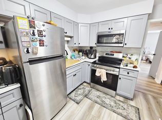 2115-2123 W Farragut Ave #F0894F750, Chicago, IL 60625