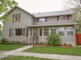 312 E 2nd St, Dundee, IL 60118