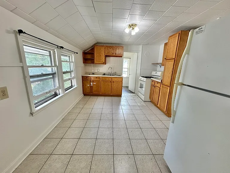 153A Brockway Ave — Photo 11