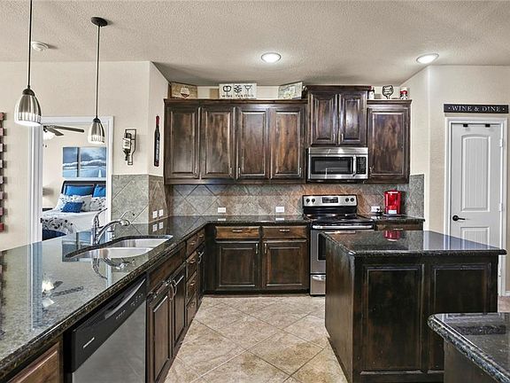 3rd image of 10944 Abbeyglen Ct