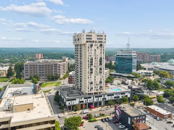 28 Allegheny Ave APT 903, Towson, MD 21204