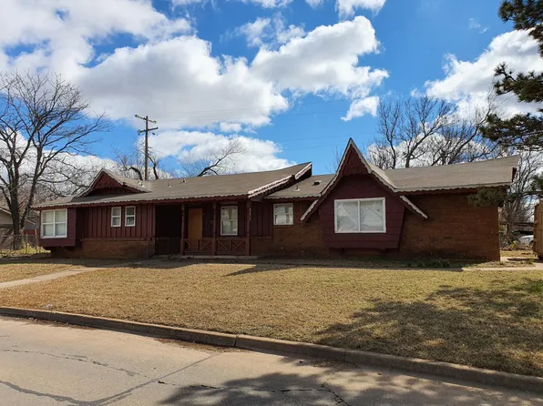 800 Fontana Ln, Del City, OK 73115