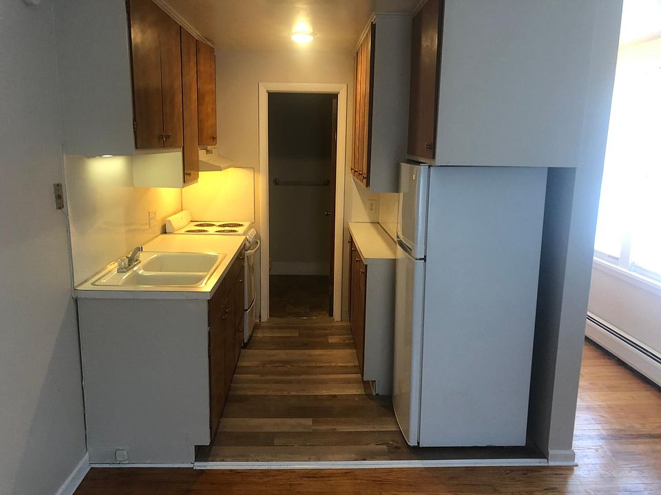 1st image of 41 Maple Ave #A