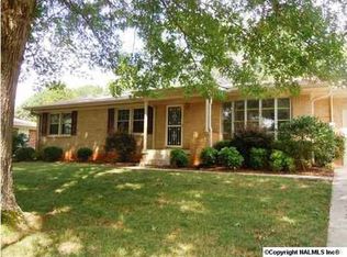 4002 Darby Ct NW, Huntsville, AL 35810