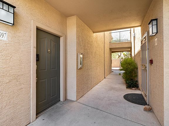 4th image of 16013 S Desert Foothills Pkwy APT 1097